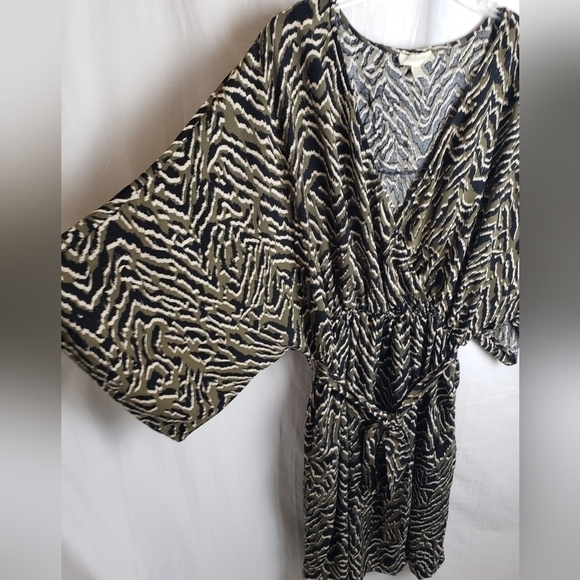 Loralette Green/Black Printed Crossover Bohemian Peasant Dress Sz 18/20 - Picture 4 of 8